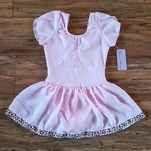 Girl's dance leotard